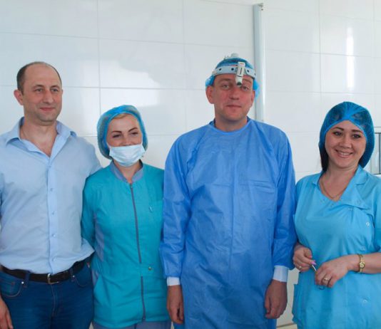 В Павлограде впервые выполнена операция европейского уровня, которая позволит пациенту спокойно дышать