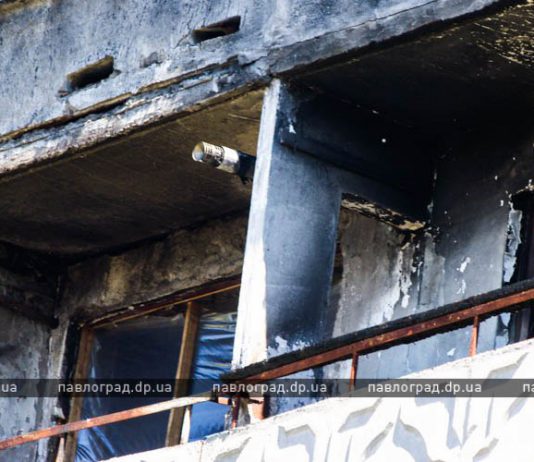 В Павлограде начался ремонт взорванного дома (ФОТО)