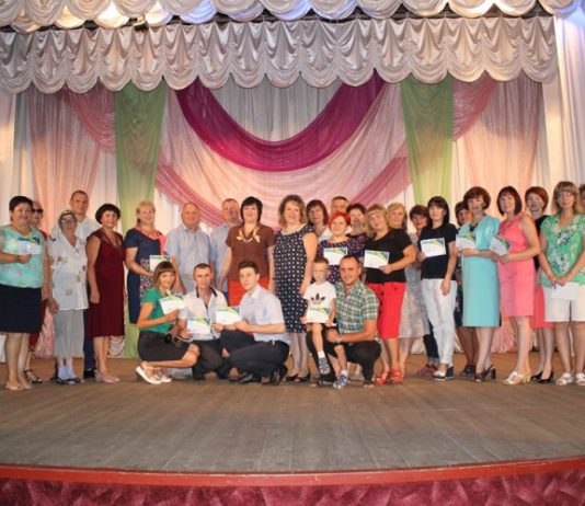 В Першотравенске появятся электронные часы, площадка для выгула собак и другие объекты