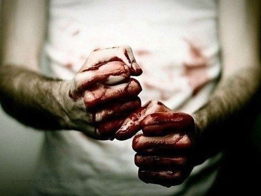 В Павлограде женщина нашла изрезанный труп (ФОТО)