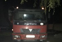 В Терновке пьяный водитель грузовика пытался скрыться от полиции и въехал в кусты