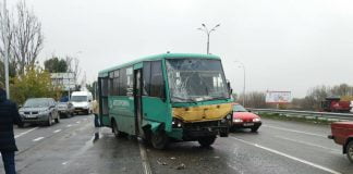 Автобус «Павлоград-Днепр» попал в ДТП