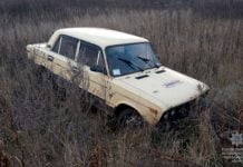 На Павлоградщине компания мужчин угнала автомобиль