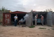 Владельцы гаражей в Павлограде массово заключают договора паевого участия