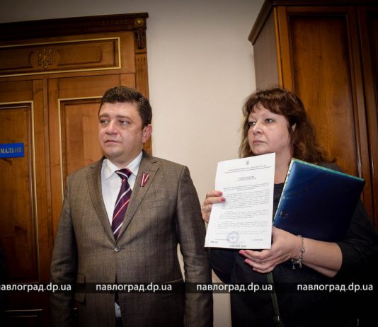 Кто будет главврачом самой крупной больницы Западного Донбасса?