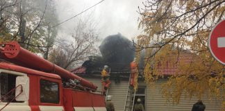 В Юрьевке горел поселковый совет (ФОТОФАКТ)