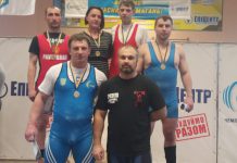 Павлоградские тяжелоатлеты поставили сразу несколько рекордов