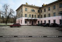 Жители поселка им. 18 сентября обеспокоены: не закроют ли амбулаторию?