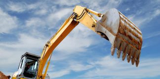 Павлоград получит экскаватор стоимостью 3 млн грн