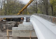 В Павлограде начали демонтировать пролеты моста (ВИДЕО)