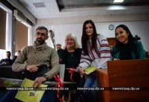 Павлоградские волонтёры получили президентские награды (ФОТОФАКТ)