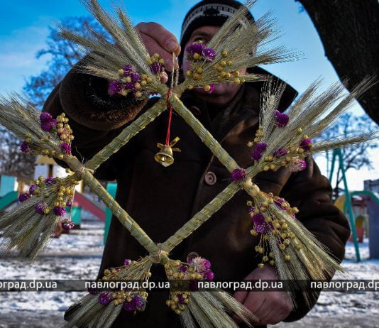 Павлоградцы начали святить воду в Крещенский Сочельник (ФОТО и ВИДЕО)