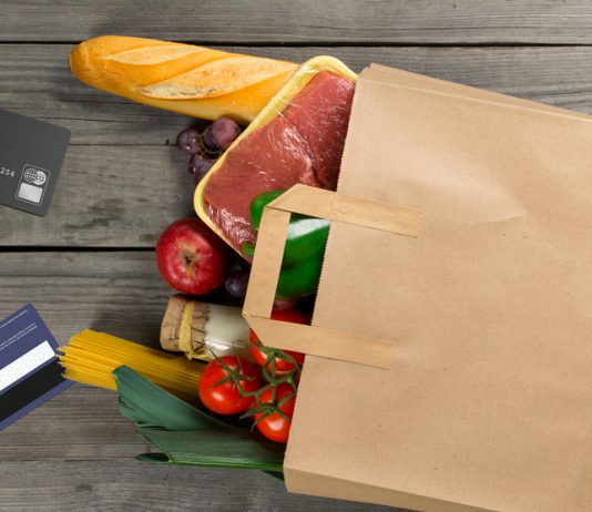 На что украинцы тратят большую часть своей зарплаты? (ИНФОГРАФИКА)