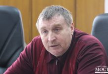 Президент Украины наградил и.о. гендиректора ПХЗ Леонида Шимана орденом