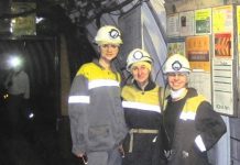 Першотравенские шахтеры показали, как выглядят шахты в стиле 5С