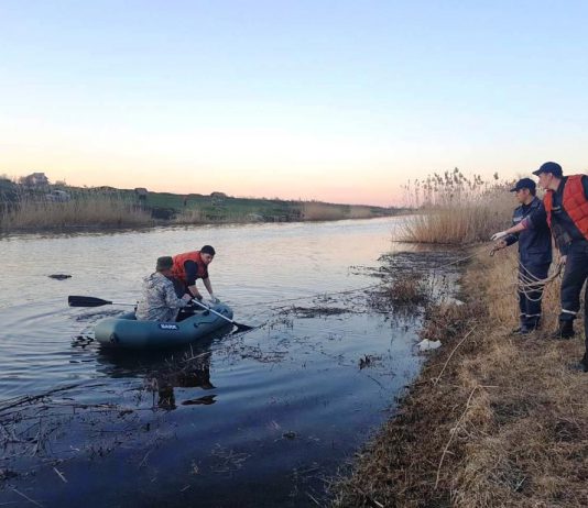 Из Волчьей достали утопленника