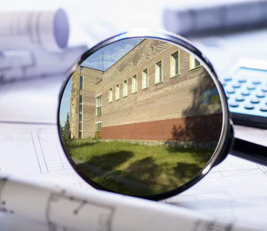 В 2019 году бассейн «Дельфин» ремонтировать не будут