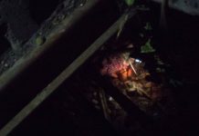 В Терновке женщина упала в колодец теплотрассы