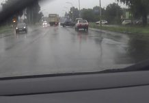 В Павлограде «Жигуль» врезался в стоящий на обочине «ГАЗ» (ВИДЕО)