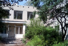 Павлоградцы просят восстановить садик на микрорайоне Литмаш