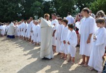 Всех желающих павлоградцев окрестят в Волчьей