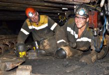 В Днепровском шахтоуправлении горняков обеспечивают стабильной работой