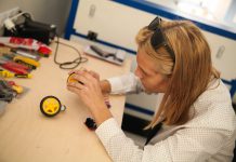 В Першотравенске открыли современную школу робототехники (ФОТО и ВИДЕО)