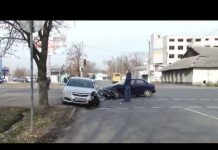 В Павлограде столкнулись два авто (ФОТО и ВИДЕО)