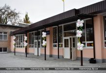 Ученикам ОШ №17 стало удобнее заходить в школу (ФОТО)