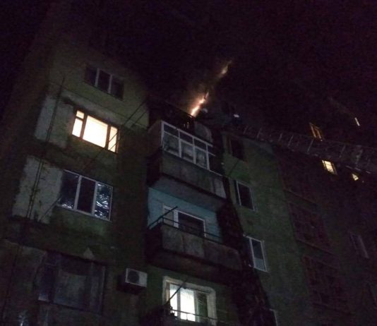 В Павлограде горели камыш, квартира и контейнер