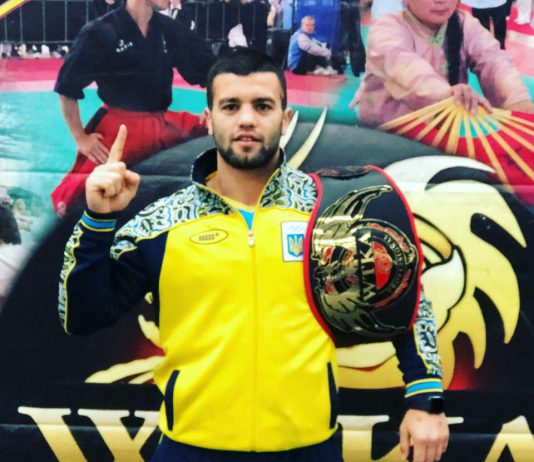 Рамиль Ахмедов везет в Павлоград золотую медаль Чемпионата мира