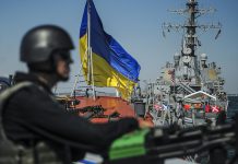 Украина готовится ввести военное положение. Что это значит?
