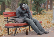 Медики бьют тревогу: в Павлограде увеличилось количество пьяных на улицах