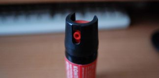 В Вербках в школе распылили слезоточивый газ