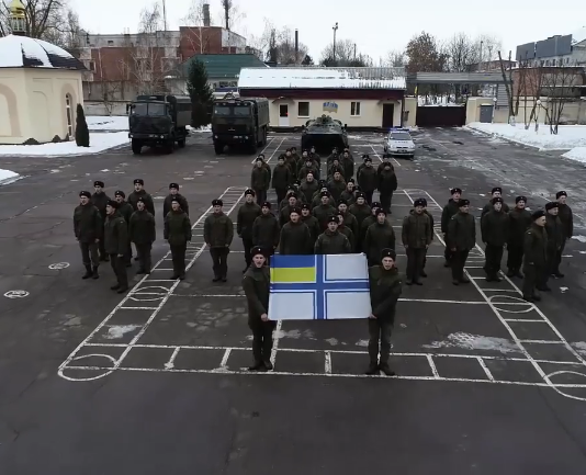 Нацгвардейцы Павлограда провели флешмоб в поддержку украинских моряков (ВИДЕО)