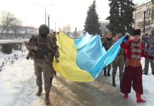 В Павлограде почтили память Героев Крут (ВИДЕО)