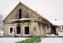 У павлоградcкой семьи обокрали и подожгли дом