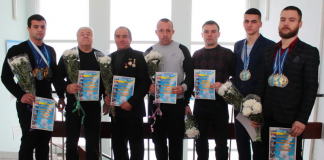 Мировые чемпионы получили денежные премии