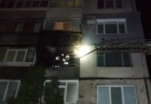 В Павлограде прохожий спас жителей дома во время пожара