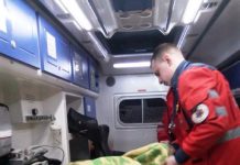 В Павлограде спасали мужчину, который не мог сам двигаться