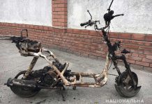 В Терновке угонщик сжег скутер пенсионерки