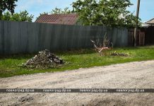 В Павлограде отыскали засыпанные ливнёвки на ул. Озерной (ВИДЕО)