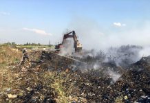 Возле Першотравенска горела стихийная свалка (ВИДЕО)