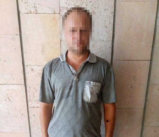 В парке Павлограда задержали мужчину, который показывал прохожим свой половой член