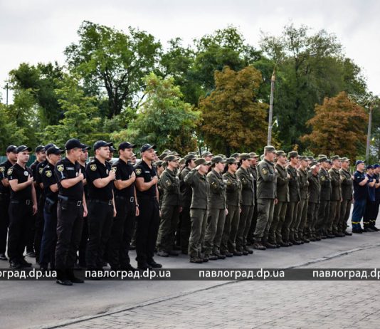 В Павлограде почтили память погибших правоохранителей (ФОТОРЕПОРТАЖ)