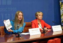 Супрун и Гриневич: детей без прививок не примут в школы (ВИДЕО)