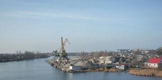 На реке Самара возрождаются грузоперевозки