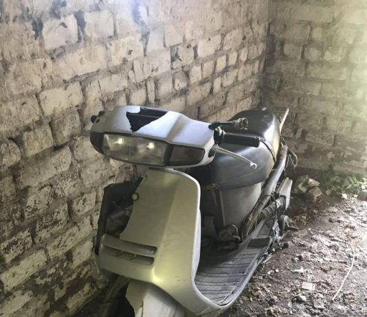 В Петропавловке подросток украл скутер пенсионера