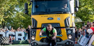 В Павлограде впервые соревновались стронгмены (ФОТО)