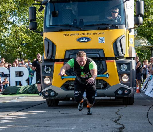 В Павлограде впервые соревновались стронгмены (ФОТО)